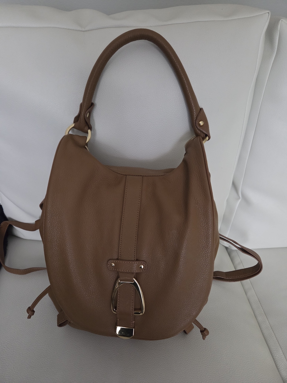 GILI Convertible Leather Backpack